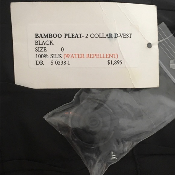 NWT Ready to Wear Silk Taffeta Long Buttoned Vest - Picture 3 of 8